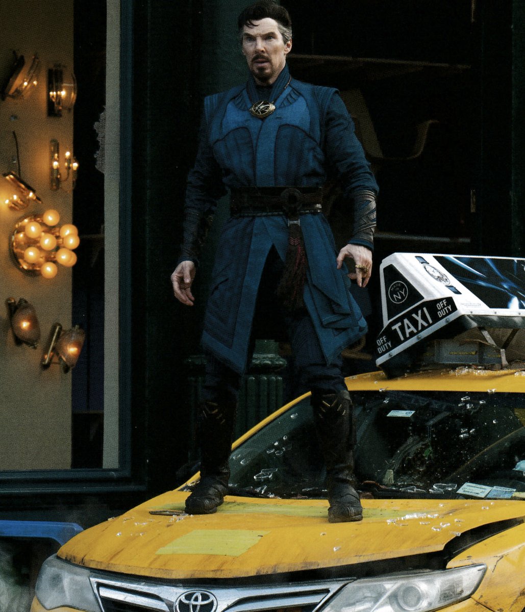 treeleavesblue1's tweet image. Some more photos from the #MultiverseOfMadness book which may or may not be new 
#BenedictCumberbatch 
#DoctorStrange