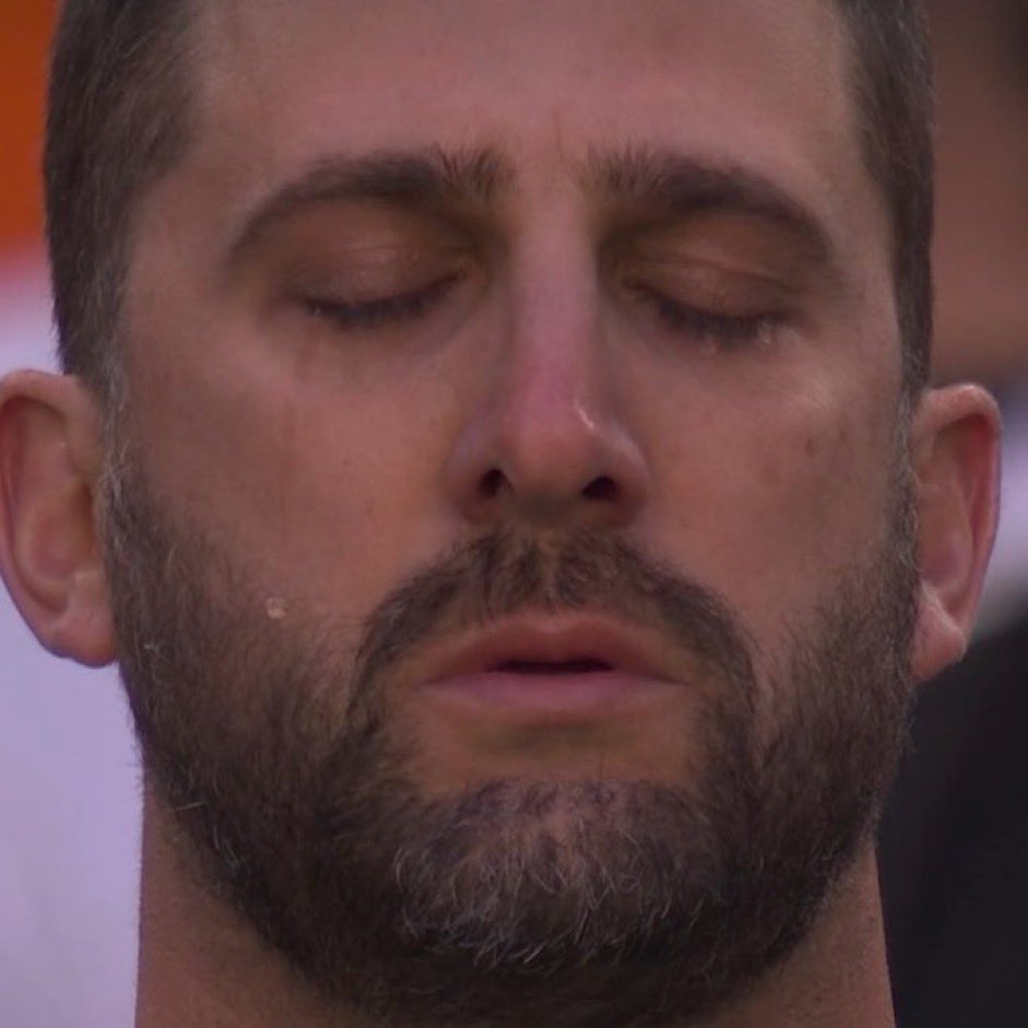 Me watching the cutscene again...
#Destiny2 #DestinyTheGame