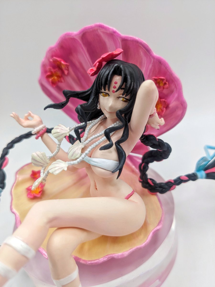 gudakos's tweet photo. 🐚 Summer Kiara Sessyoin 🐚
Sculpt, Cast: @Heartstringsfig
#FGO #garagekit #jpfig #ガレージキット
I used lacquer paint for the first time on this kit! Very happy with the results. This is a small-in-size kit, but very satisfying to complete 🧜♀️ https://t.co/F03kxMF2D5