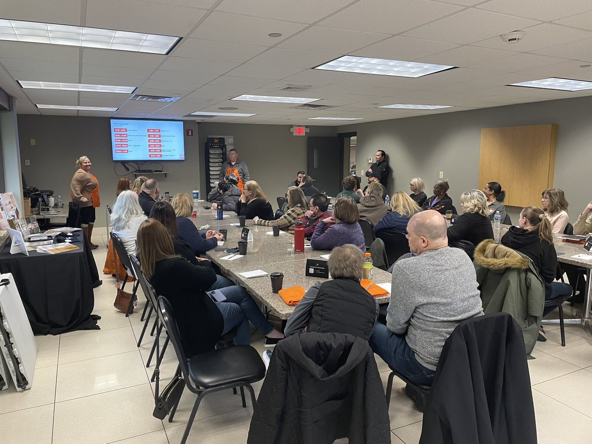 Lisa Gritton tweet media