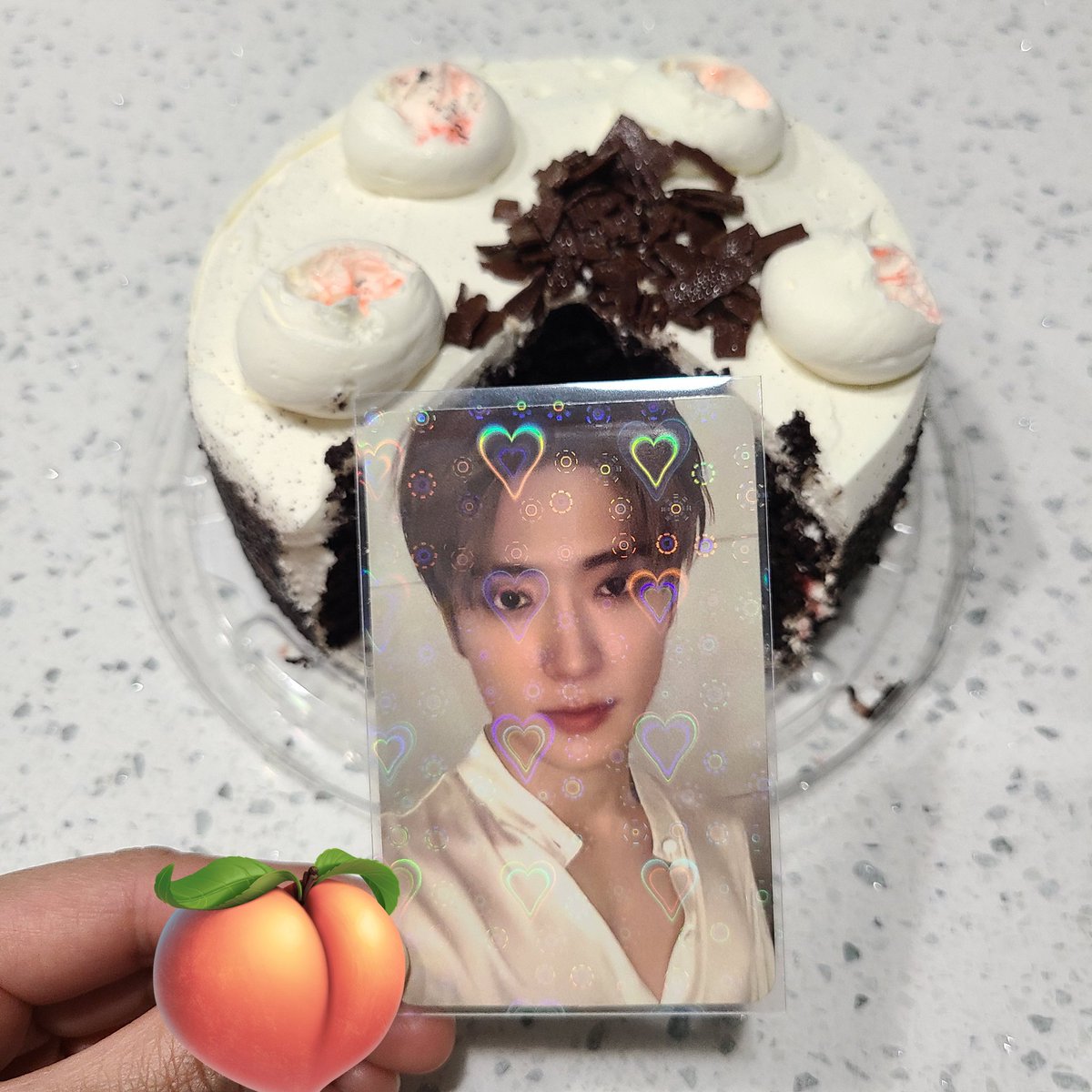 pace_13's tweet image. had a little celebration of Jaehyun&apos;s Birthday and Valentine&apos;s Day 🎂💗

#JAEHYUN 
#YUNOwhoseDAYitis
#HAPPYJAEHYUNDAY
#포레버온리_함께할_재현의생일