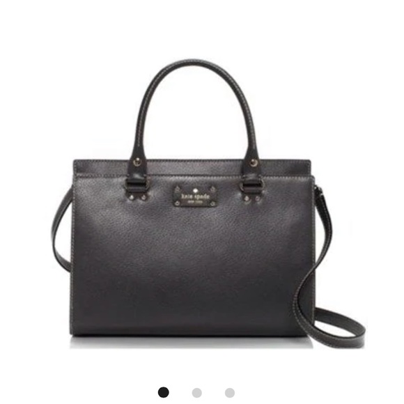 So good I had to share! Check out all the items I'm loving on <a href="/Poshmarkapp/">Poshmark</a> from <a href="/LiliaDiscount/">Lilia</a> #poshmark #fashion #style #shopmycloset #stagni #brahmin #katespade: posh.mk/RtSZXYMpqxb