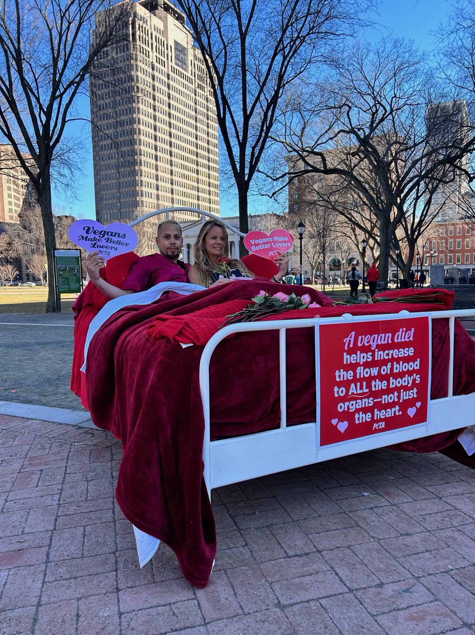 PETA on Twitter "Vegans make better lovers. ValentinesDay https//t