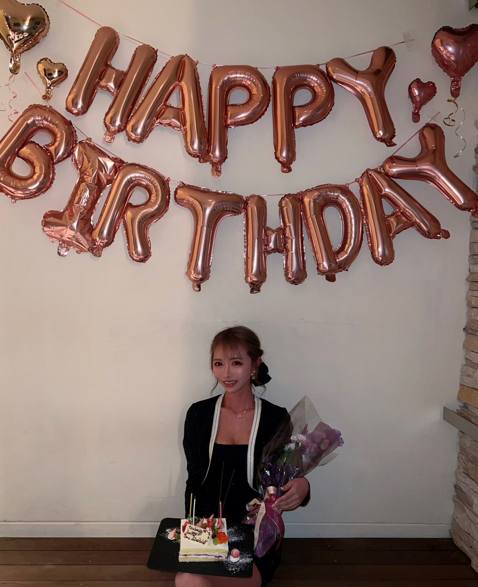 Tsubasa_0215's tweet photo. 30歳になりました🥹❤️
30歳の私もよろしくお願いします🌷 https://t.co/sQGJedrCYr