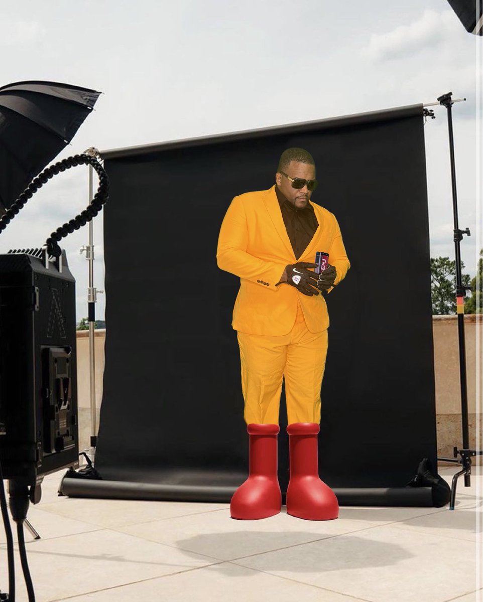 They told me I had to do it in 24 hours <a href="/IAmSteveHarvey/">Steve Harvey</a>!! I didn’t want to do it, but they made me do it!!! #SpiceGot24Hours