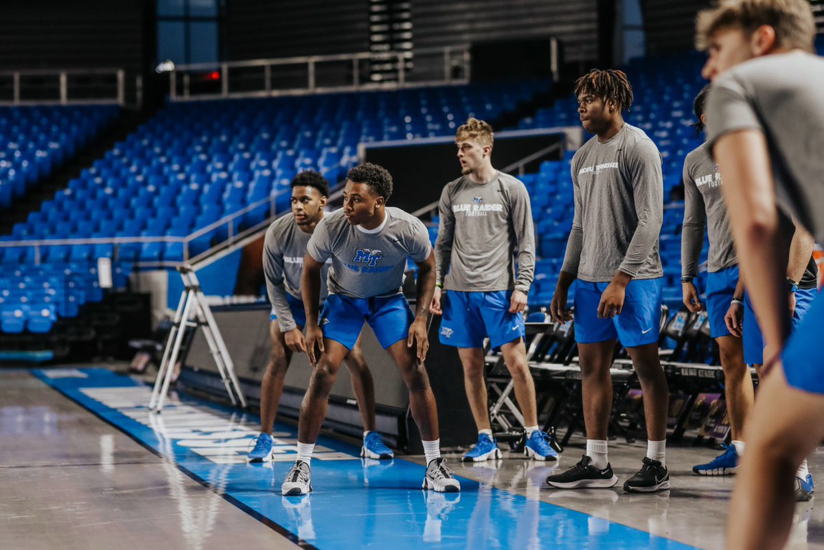 Drew🌟 tweet media