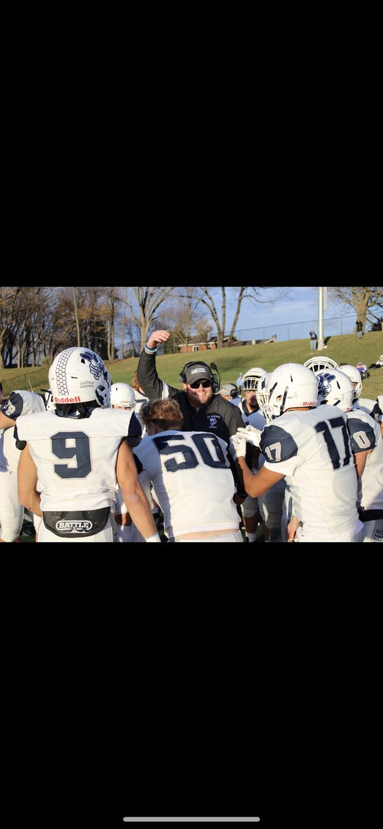 I’m extremely honored and excited to announce that I will be the next Head Football Coach at Pontiac High School!

I can’t wait to get to work! 

#TribeOn