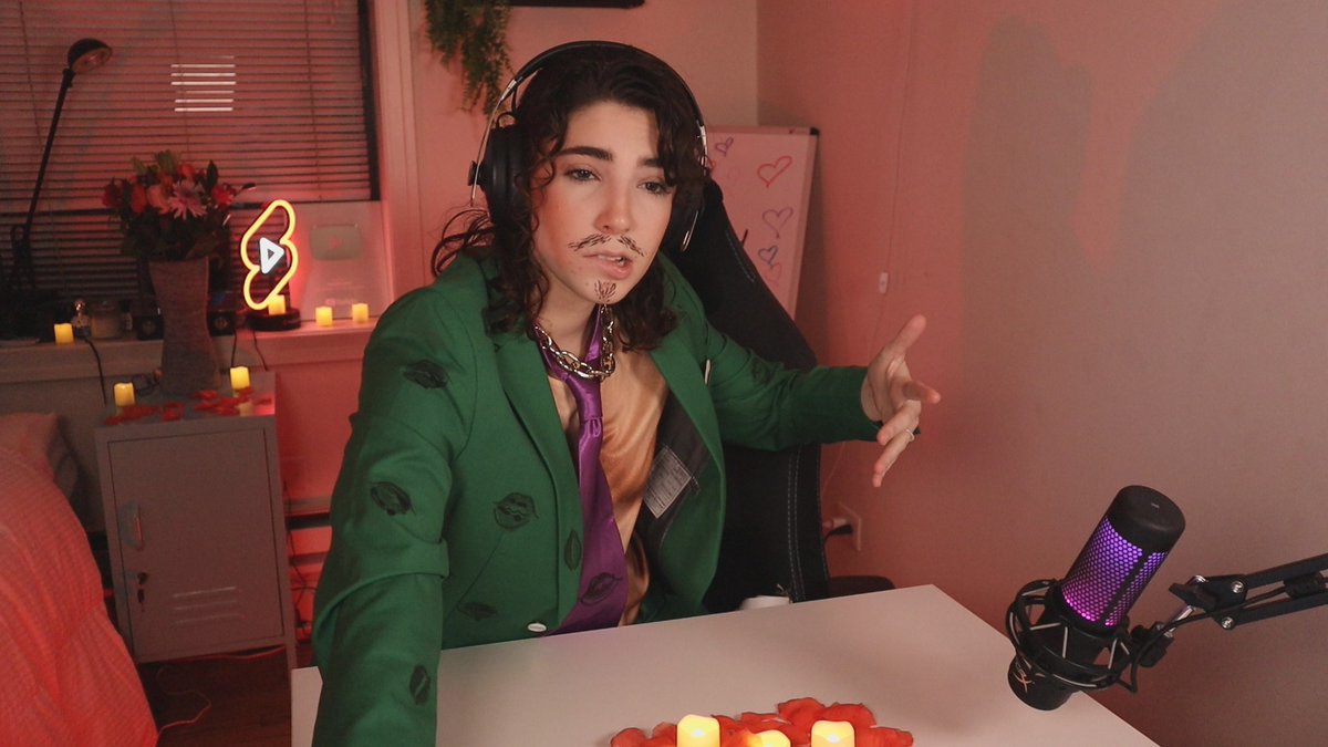 squidinkidink on Twitter: &ldquo;the rizzler is here to take you on a date