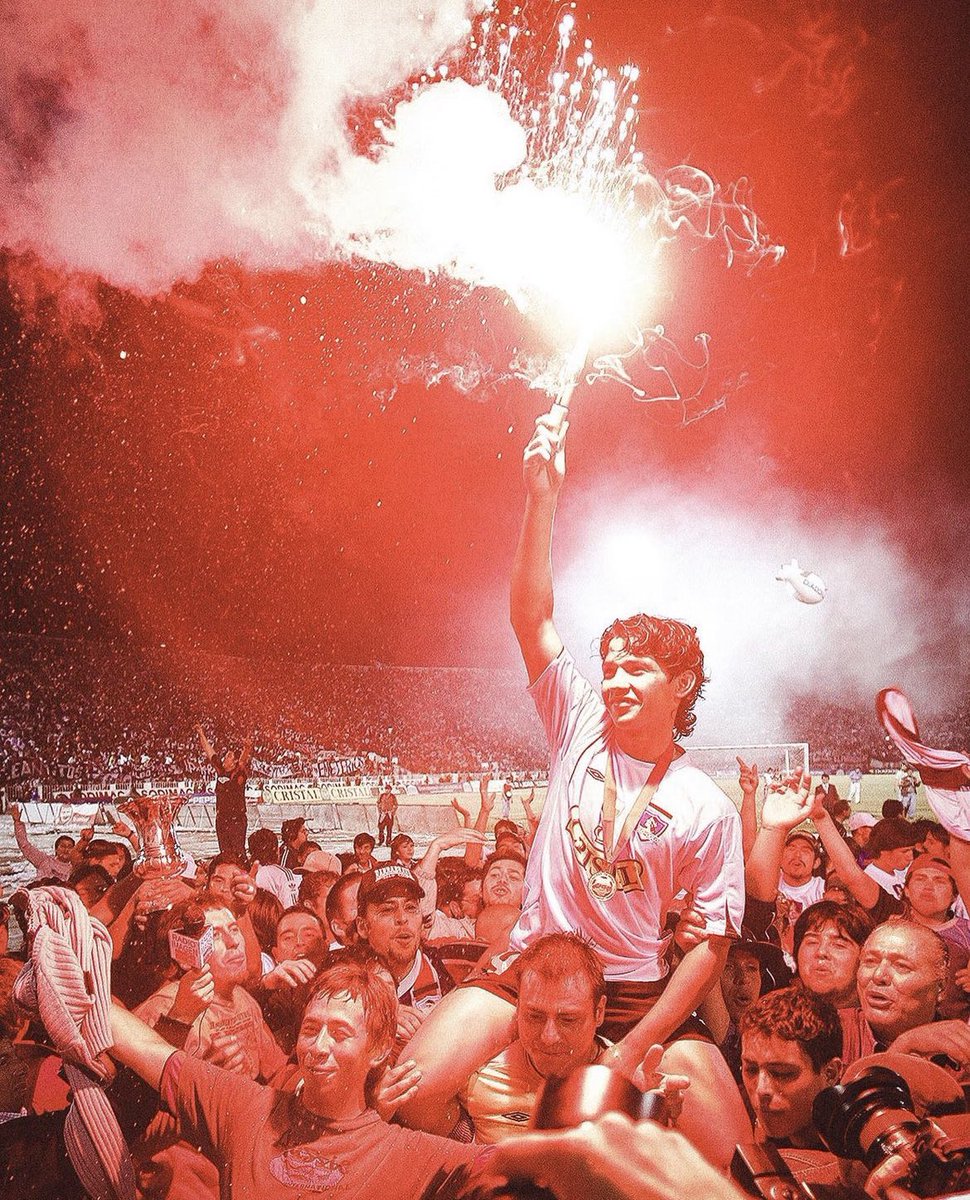 El 14 de los blancos es un crack,
A Dios matias Fernández...
Uno de los mejores q vi en su época...