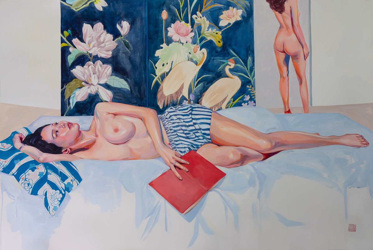 Look at me like this 💜👁️ . #ValentinesDay