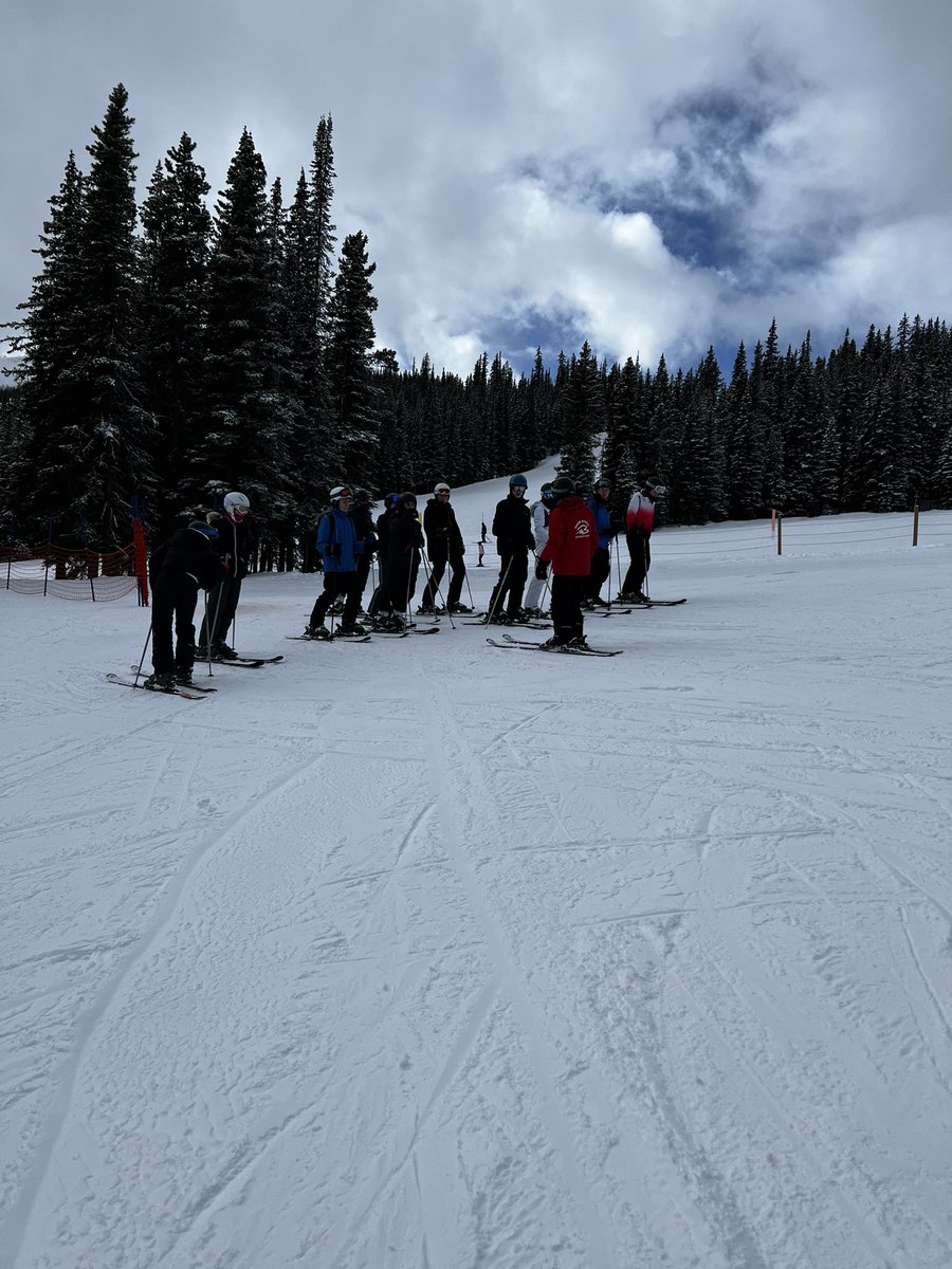 SGSJasper's tweet photo. Lunch time on day three! Still so many smiling students! They are doing so well!! https://t.co/TZWqvDlAEO