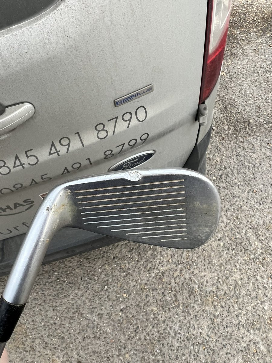 VanManNov09's tweet photo. @MizunoGolfEU Hey Guys, had my JPX 919 forged for a couple of years now. Hit my 8 iron against out of the trees to find a buried rock under the leaves. Is there a way to repair or replace that head? https://t.co/NEctko9ZM2