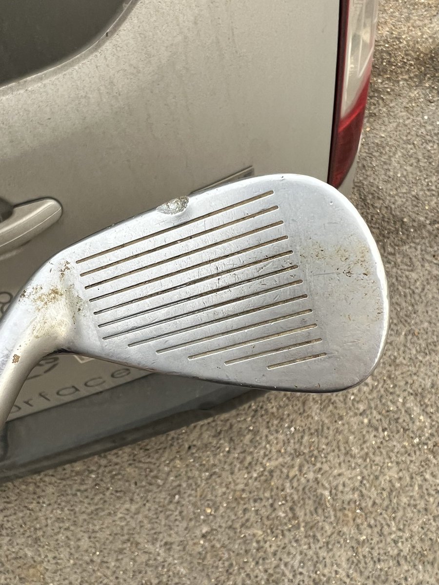 VanManNov09's tweet photo. @MizunoGolfEU Hey Guys, had my JPX 919 forged for a couple of years now. Hit my 8 iron against out of the trees to find a buried rock under the leaves. Is there a way to repair or replace that head? https://t.co/NEctko9ZM2