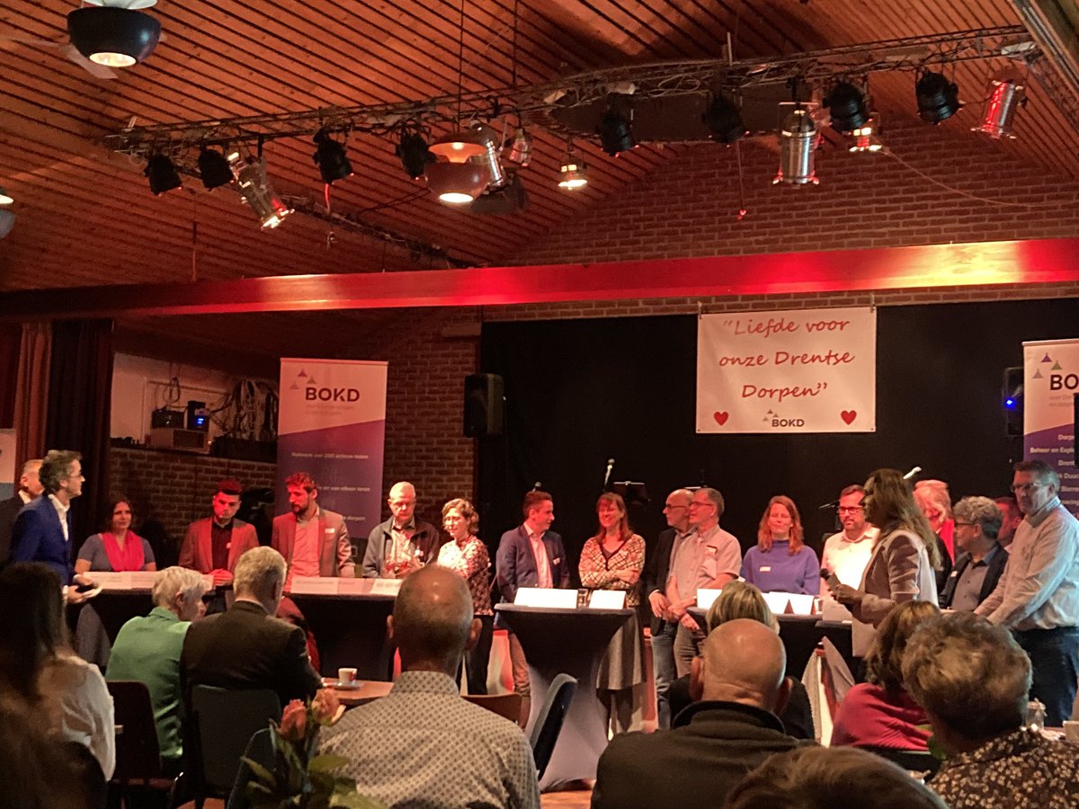 OedsKeizer's tweet photo. Vanavond in het Haolerhoes Lijsttrekkersdebat Provinciale Staten georganiseerd door @BOKDDrenthe : Liefde ❤️voor #onzeDrentseDorpen #bokd Start van de bijeenkomsten verkiezingen op 15 maart. https://t.co/XjDKDFQiUB