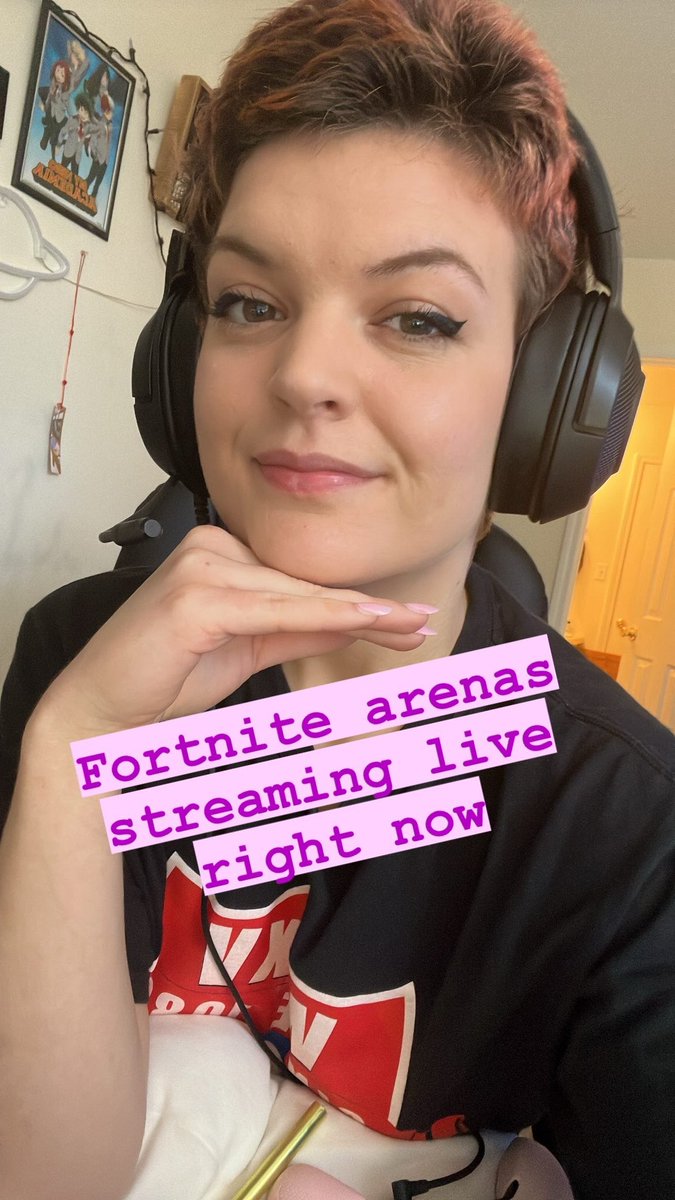delaney_m23's tweet photo. I’m live on Twitch - Watch me at https://t.co/VU2n4RhNqQ https://t.co/Ly42sFd3Fx