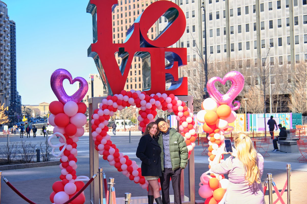 PhilaParkandRec's tweet photo. Congratulations to all of the couples who exchanged vows in @loveparkphilly today! We ❤️ LOVE!

You can get married in LOVE Park too! Head here for details: https://t.co/J4vIGIDdPg https://t.co/WnZYDqdEAs