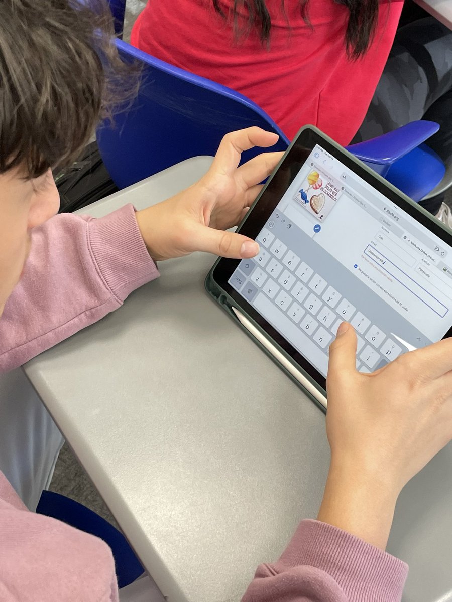 maria giarracca (@giarraccamxhs) on Twitter photo Spanish 9H spreading love to the children at St. Jude’s Research Hospital for Children by creating Valentine’s Day cards in Spanish <a href="/XaverianHS/">X A V E R I A N</a> #amor #clipperstogether Spanish 9H spreading love to the children at St. Jude’s Research Hospital for Children by creating Valentine’s Day cards in Spanish <a href="/XaverianHS/">X A V E R I A N</a> #amor #clipperstogether