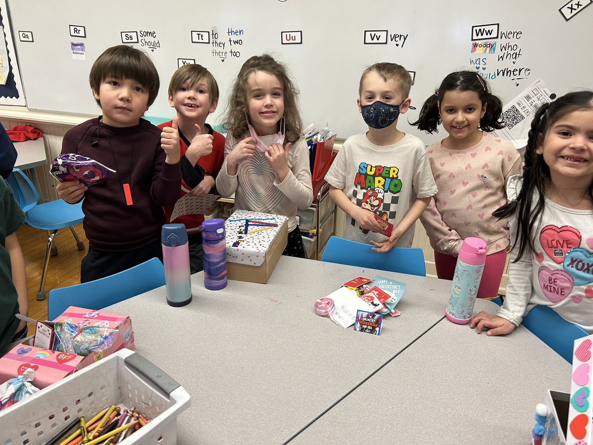 First Grade Room 104 tweet media