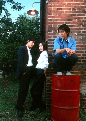 Natamarsol's tweet photo. #KwonSangWoo empezó su carrera en 2001 con dos series en las que hizo papel secundario #DeliciousProposal romance entre los hijos de restaurantes rivales y en #Legend https://t.co/hup8XPH21Z