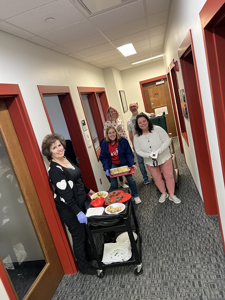 BowserBullpup's tweet photo. THANK YOU to our friends from Crossroads for spoiling our staff on Valentine’s Day. We are beyond blessed!  @EVSCGlenwood @EVSC1 https://t.co/KMloe1vn5r