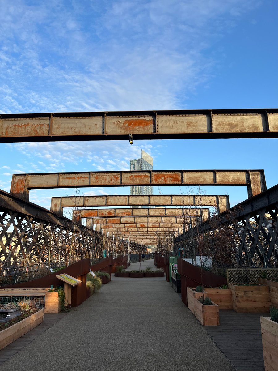 FCAM_Org's tweet image. Great tour of Castlefield  Viaduct today.  Worth a visit and would encourage everyone in Manchester to support this project.  Thank you to #CastlefieldViad for hosting #GMLO_UK