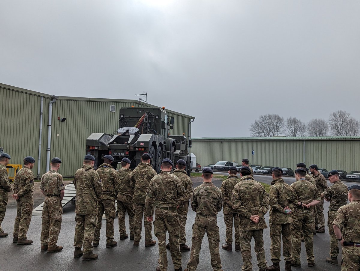TacticalSupWing's tweet photo. Today TSW hosted a capability day to Logistics Suppliers & Drivers from bases all across the UK.
Showcasing how we deliver refueling on Exercise or Operations as well as various vehicle capabilities.
Thank you to all that attended @RoyalAirForce
#SupportToStrike 🚁⛽ https://t.co/uRJJq64yy9