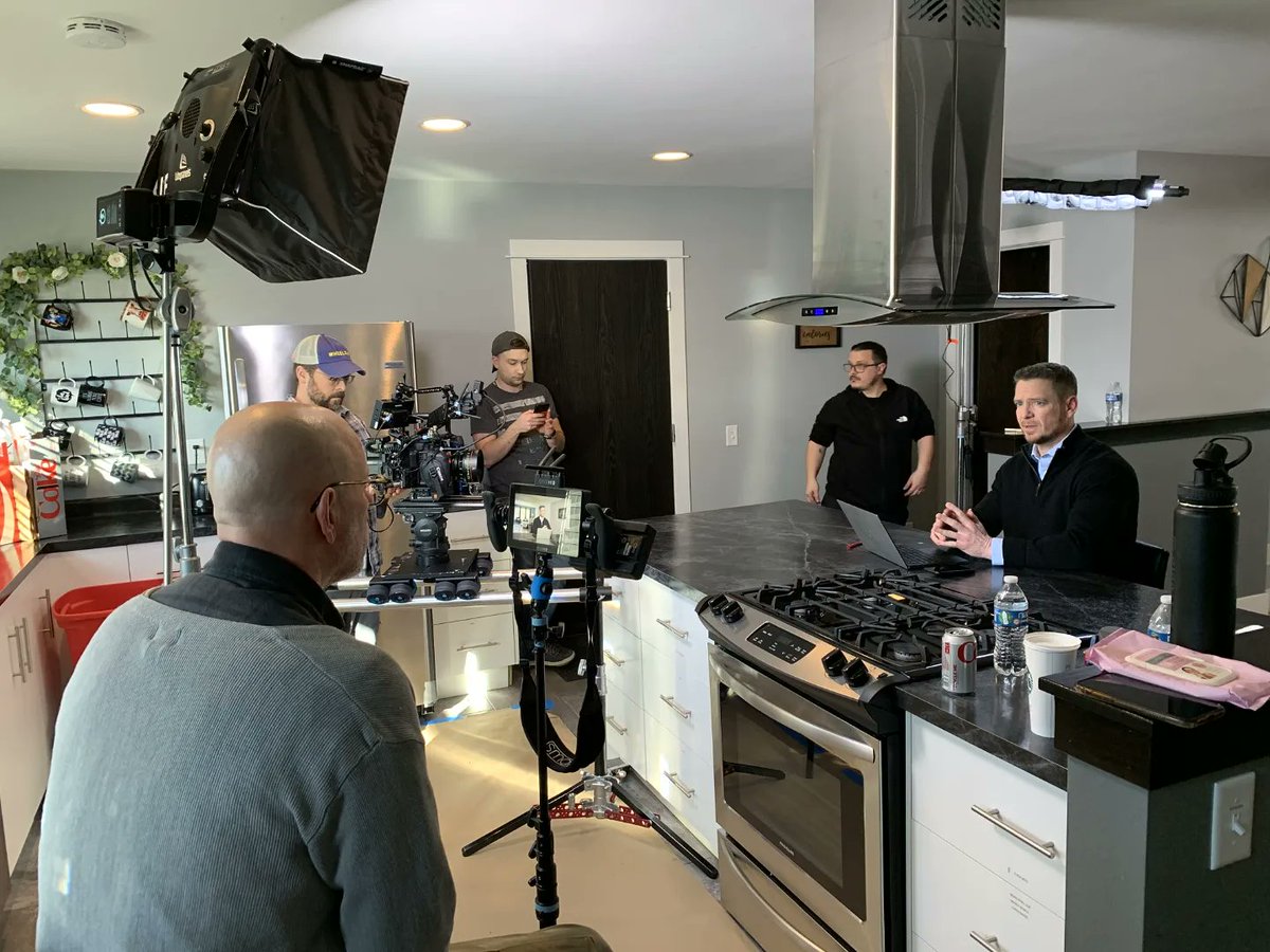 cloudsnorth tweet media