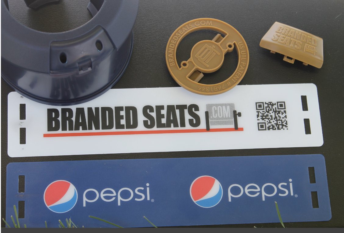 SnapGraphic is our secret sauce🎯Patented updatable advertising technology that is tamper resistant and changes out in seconds. This reusable branded plastic insert can be used for safety messaging, concessions ordering, QR codes, product mkting, and event promotions. #nostickers