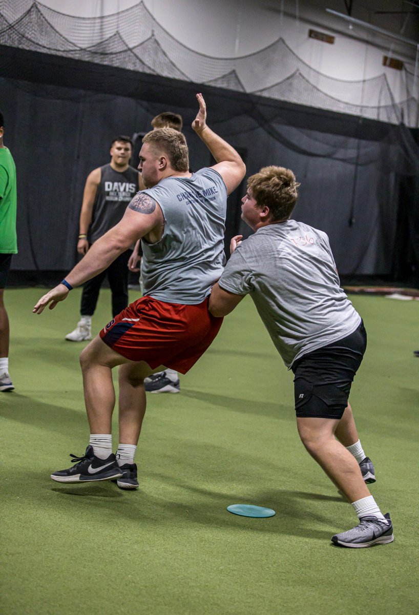 DallinJohnson73's tweet photo. ⏳⏳⏳@coach_OFFA @SHSRedDevilFtbl https://t.co/GUrp5R7jlQ