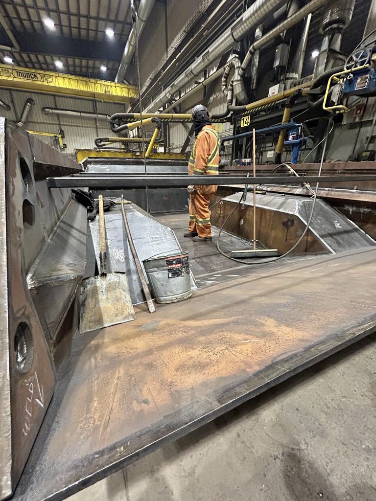 Fantastic news was shared today for local businesses in #Timmins.

We are investing $570K in <a href="/BucketShopInc/">The Bucket Shop Inc.</a>, <a href="/IndustrialRigg/">Industrial Rigging & Supply</a> &amp; Focused Vision.

These investments will foster growth, create jobs &amp; develop skills for people in northern communities. Together we’re building #Ontario.