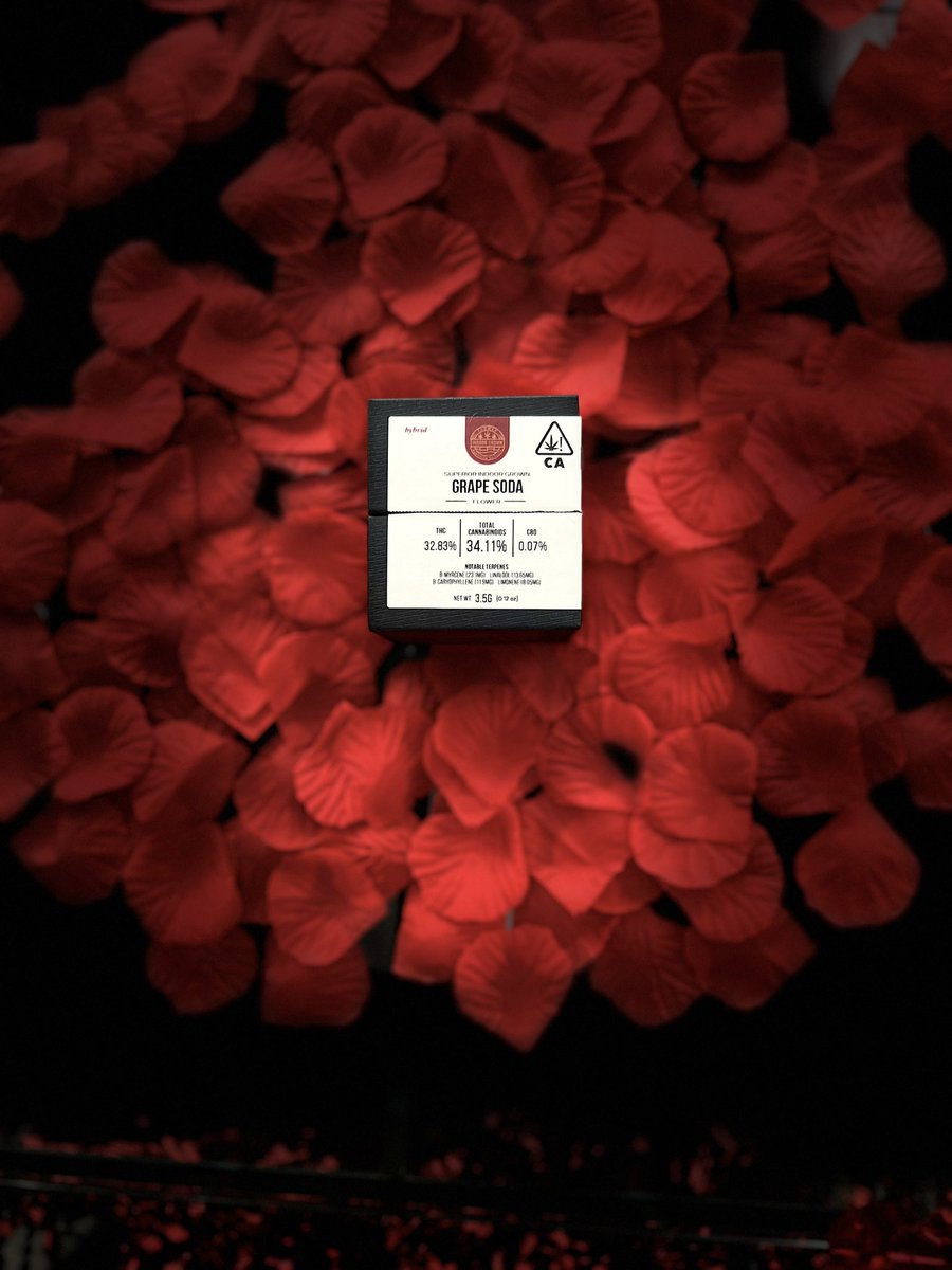 Indulge in a little self-love 🌹 find your perfect match with all our Moxie strains and spend the rest of the day on cloud nine 😶‍🌫️