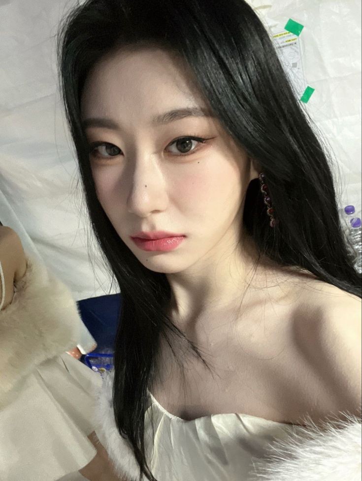 feliz dia dos namorados morena, 💞! 
(mdscomoélindamdsmenamlrwmedaumbejo