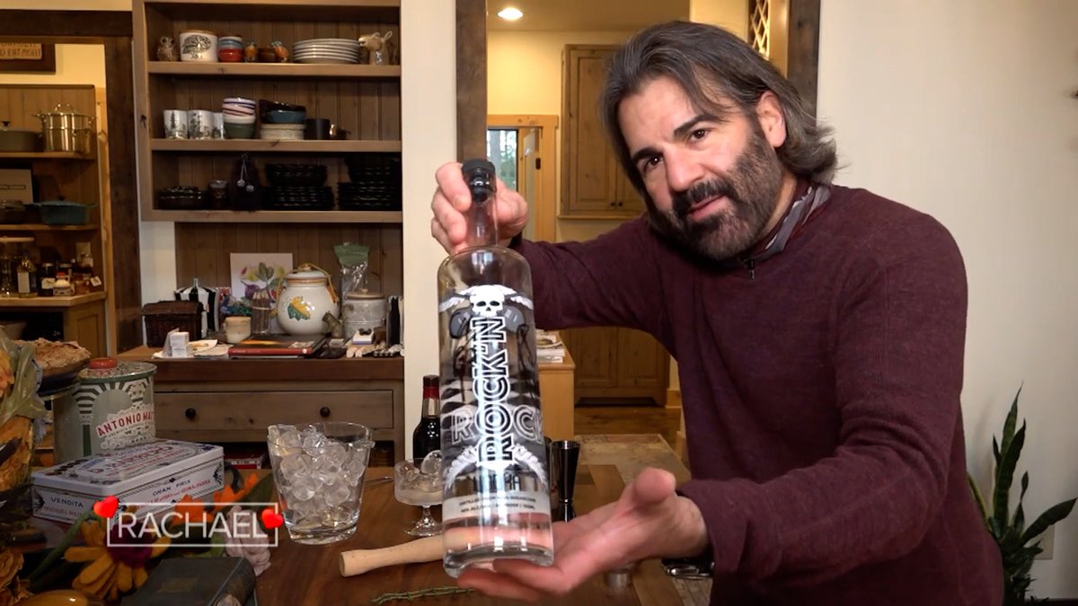 Happy Valentine’s Day! Check out what my friends @rachaelray and @johnmcusimano have just created with @rocknvodkas on The @RachaelRayShow, “Be Still My Beating Heart.” Love these two!

Watch here: youtube.com/watch?v=QZbmGd…

#rocknvodka #rachaelray #rachaelrayshow #johncusimano