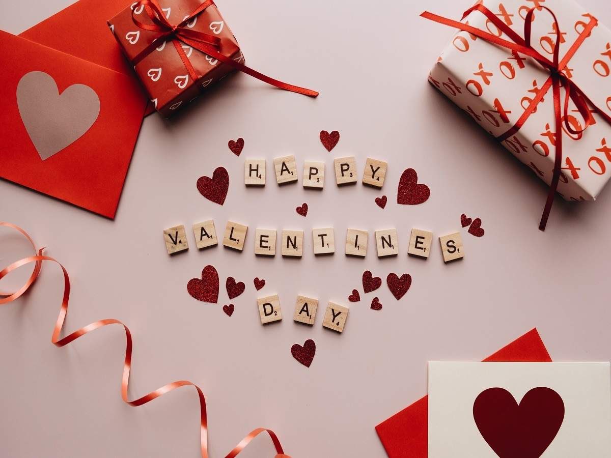 candicesimmon's tweet photo. If you happen to be one that has no one to say “I love you this Valentines Day then know that Jesus is saying it &amp; claims you as His. His love for you is deeper and better than any human being!
May you have a Happy Valentines Day knowing that you’re not forgotten! https://t.co/UUmZrRLnuq
