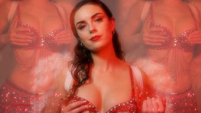 This video is so heavenly...yet so wicked. https://t.co/voUiWFaGvY