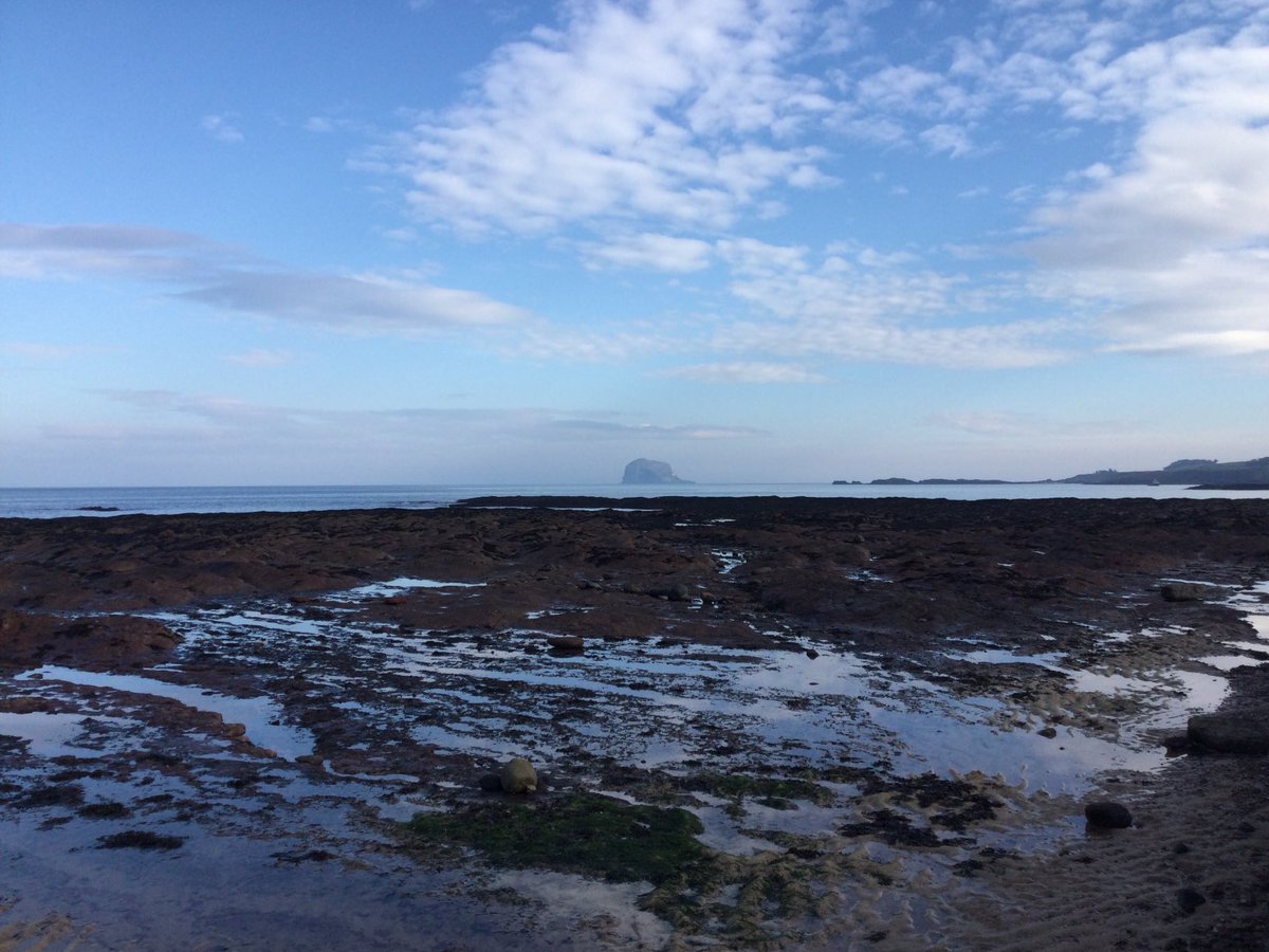 Katheri48033429's tweet image. Beautiful North Berwick day. #MidTermBreak