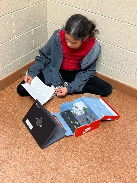 Today, Mrs.Mann’s SS classes presented their Great Depression projects by creating a video presentation! Students used their dioramas and posters as a backdrop and read their 5 paragraph essays about challenges living during the Great Depression. #connectedasone
