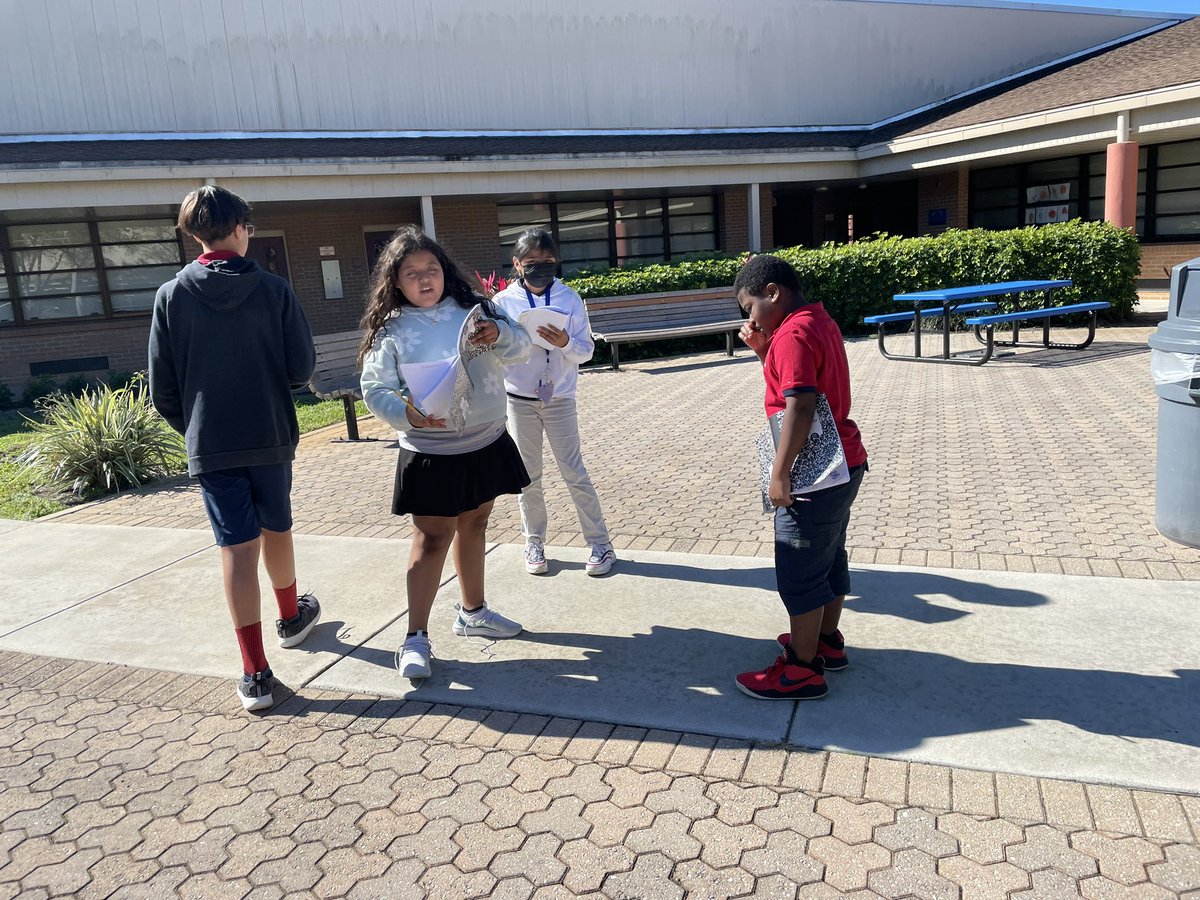 Miss Gates tweet media