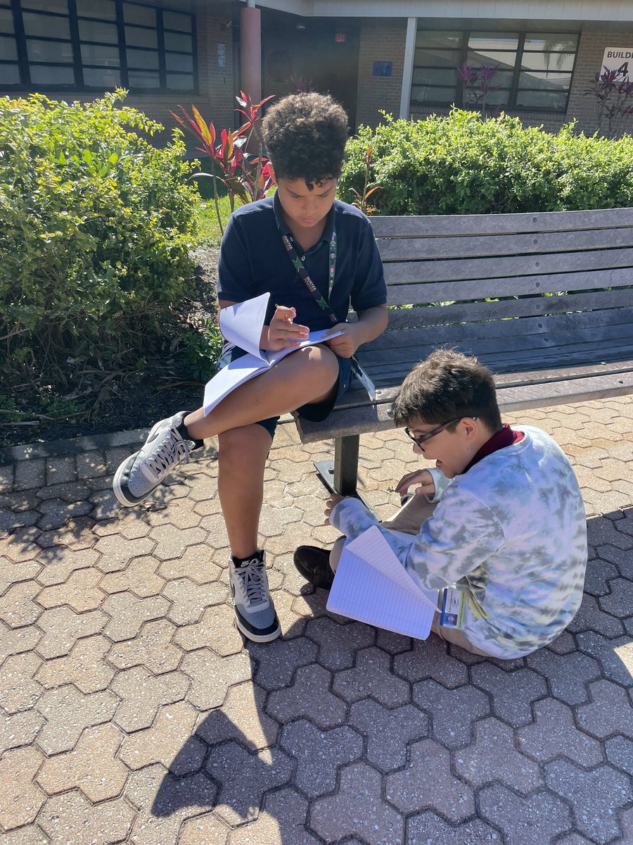 Miss Gates tweet media