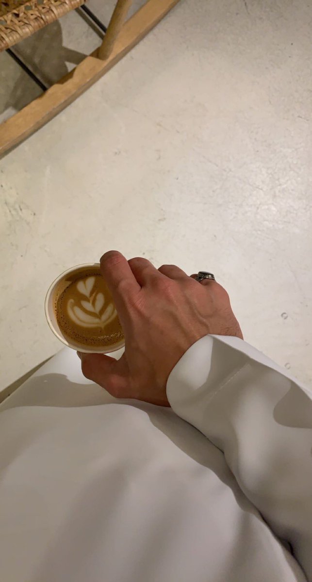 _8ATJ's tweet photo. " القهوة اللي تزين مزاجك .. بّدها " . https://t.co/4W4UiuKPB2