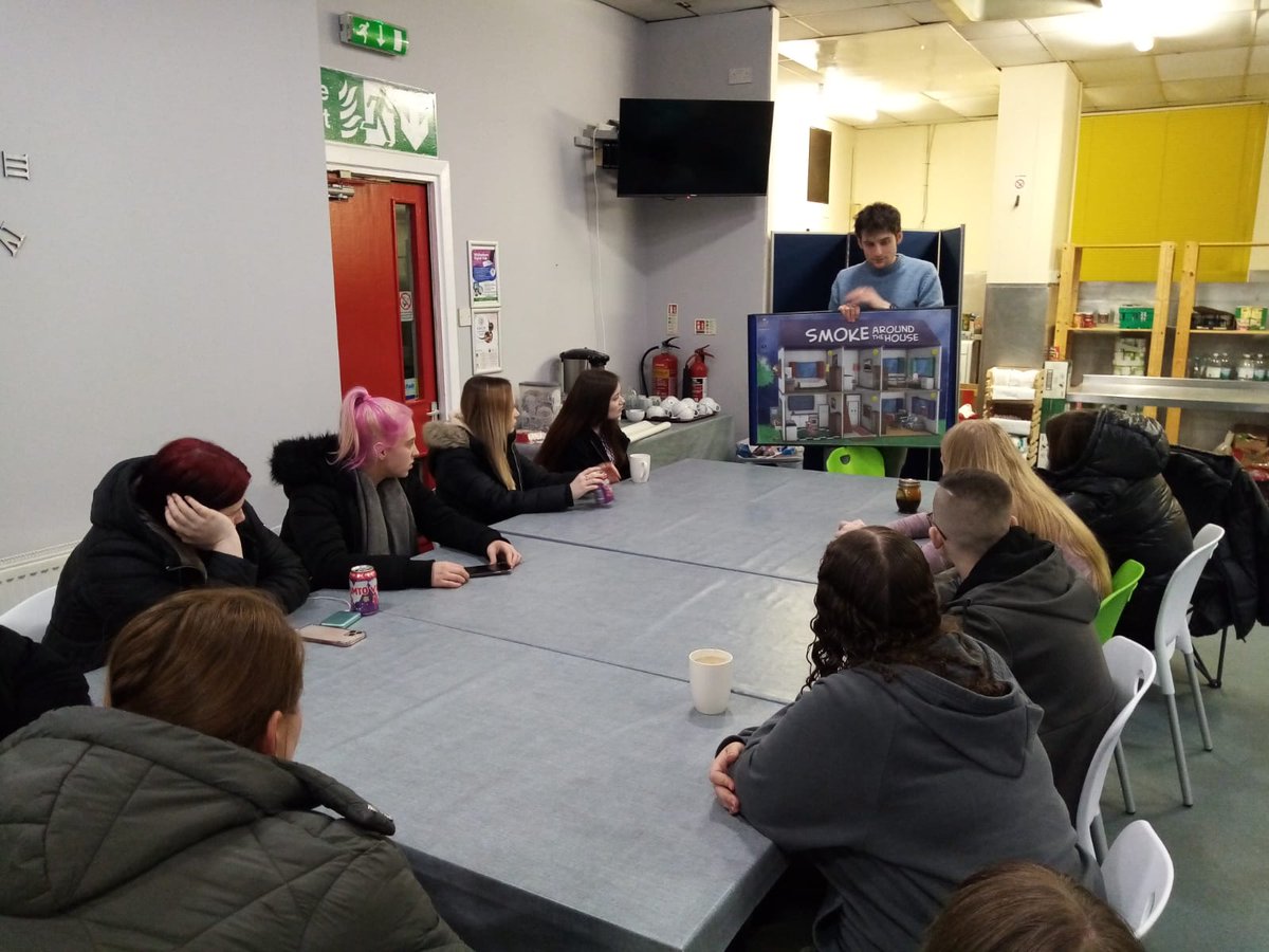A big thank you to Robbie from @LANDEDPeerEd for a brilliant 'Tobacco and E-cigs' workshop as part of our Youth Work Training Programme tonight. Loads of great conversations and useful info to take back to our groups 😊

<a href="/FxRegen/">Regen:fx Youth Trust</a>