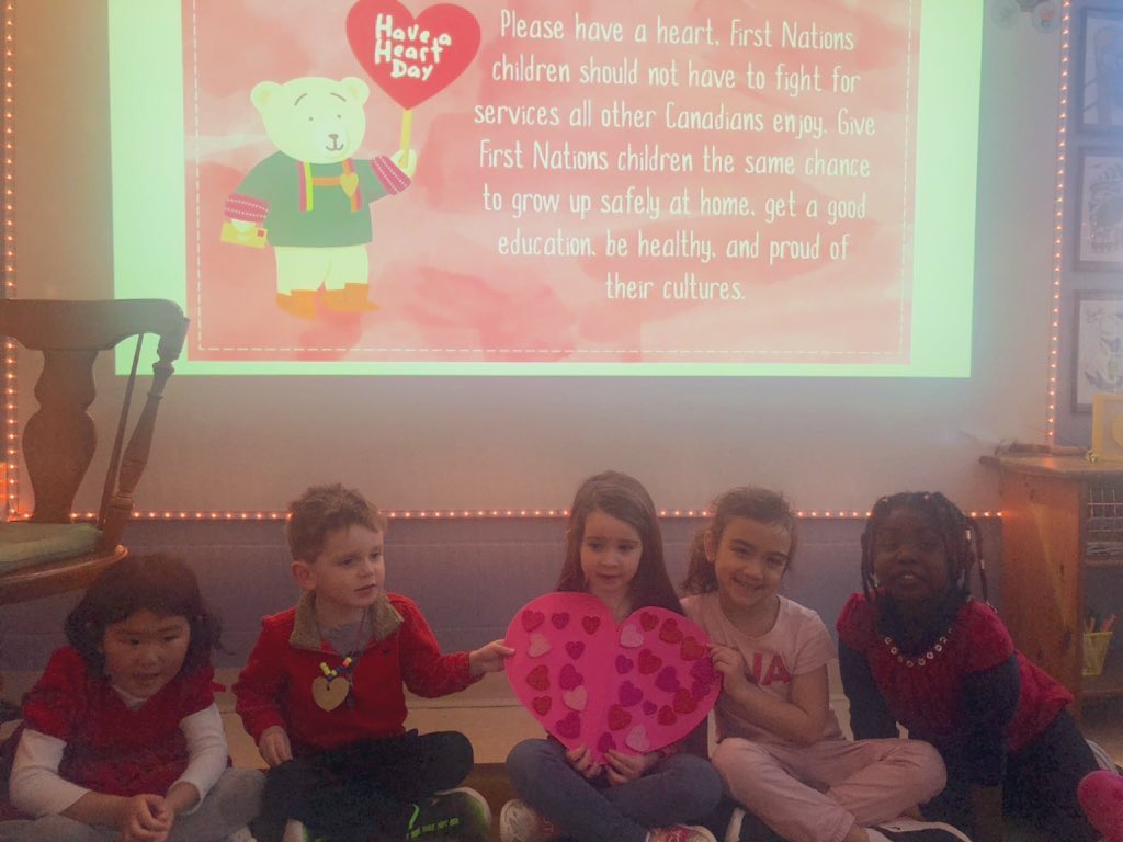 AskariNasim's tweet image. ♥️🧡Today we talked about  #HaveAHeartDay @StAnneOCSB KC! We made a card supporting Have a Heart Day to be mailed to the Prime Minister’s office! #ocsbEquity #ocsbIndigenous @ocsbindigenous @CaringSociety @SpiritBear @Mmethompsonocsb @ChantalRemo