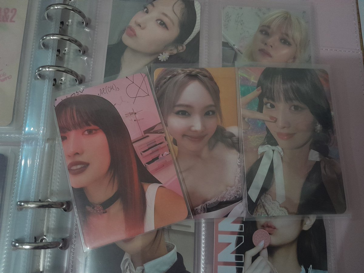 hiraicollz's tweet photo. 🌷˚୭ wts lfb momo barbie tol set
♡¸.• #dimplesells ♡¸.•
ˏˋ🍥 ── x sensitive
pf = 20 (corrugated box)
lsf = tbd
jnt courier
𓂃 ♡ 350 set𓂃 ♡
𓂋 rcbyt b4 u claim !!
https://t.co/yQyI7TF1By
x rush shipping
Payo 🎠 https://t.co/jHprS1gYqJ