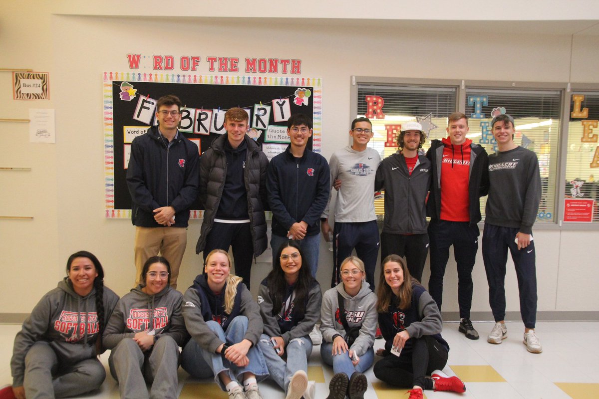 RSUsadev's tweet photo. Happy Valentine’s Day💌

This morning members of the Student-Athlete Advisory Committee (SAAC), went to Catalayah elementary to pass out Valentine’s cards to all the kids! 

#NoLimits #hillcatnation https://t.co/jXpd9yQGrU