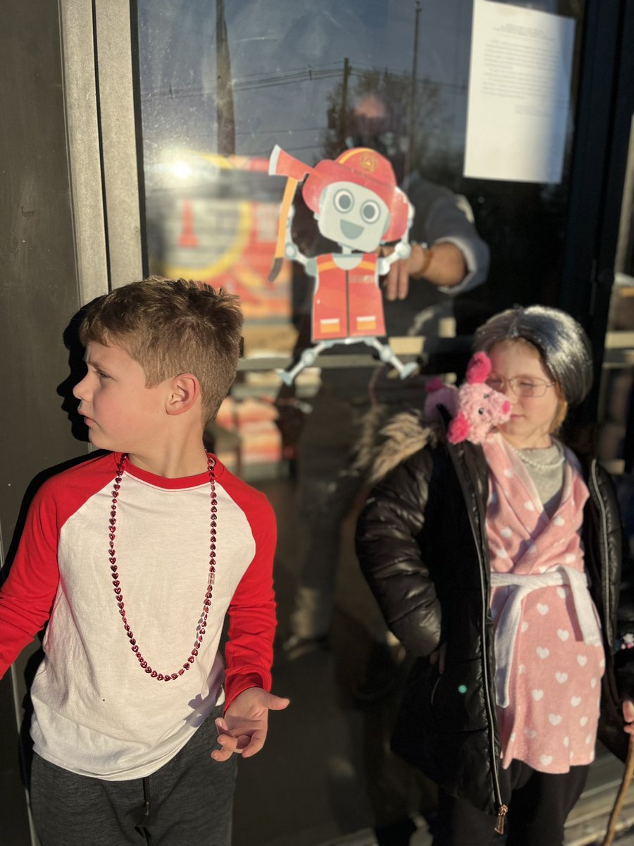 Constance DuFour tweet media