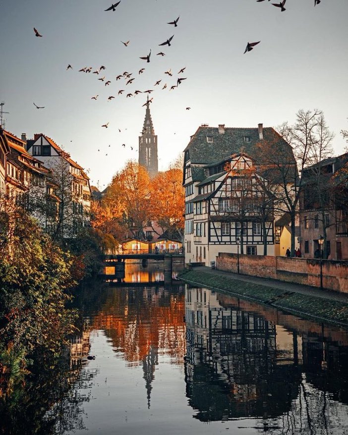 RadioReconquete's tweet photo. Strasbourg, France 🇫🇷 https://t.co/NqAZ0d7c1W