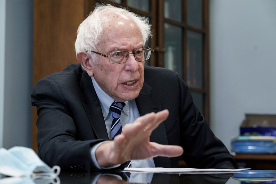 educationweek's tweet photo. The Push for a $60K Base Teacher Salary Gains Steam as Bernie Sanders Signs On https://t.co/fSNrwWo6EM https://t.co/RPqC0zScXy