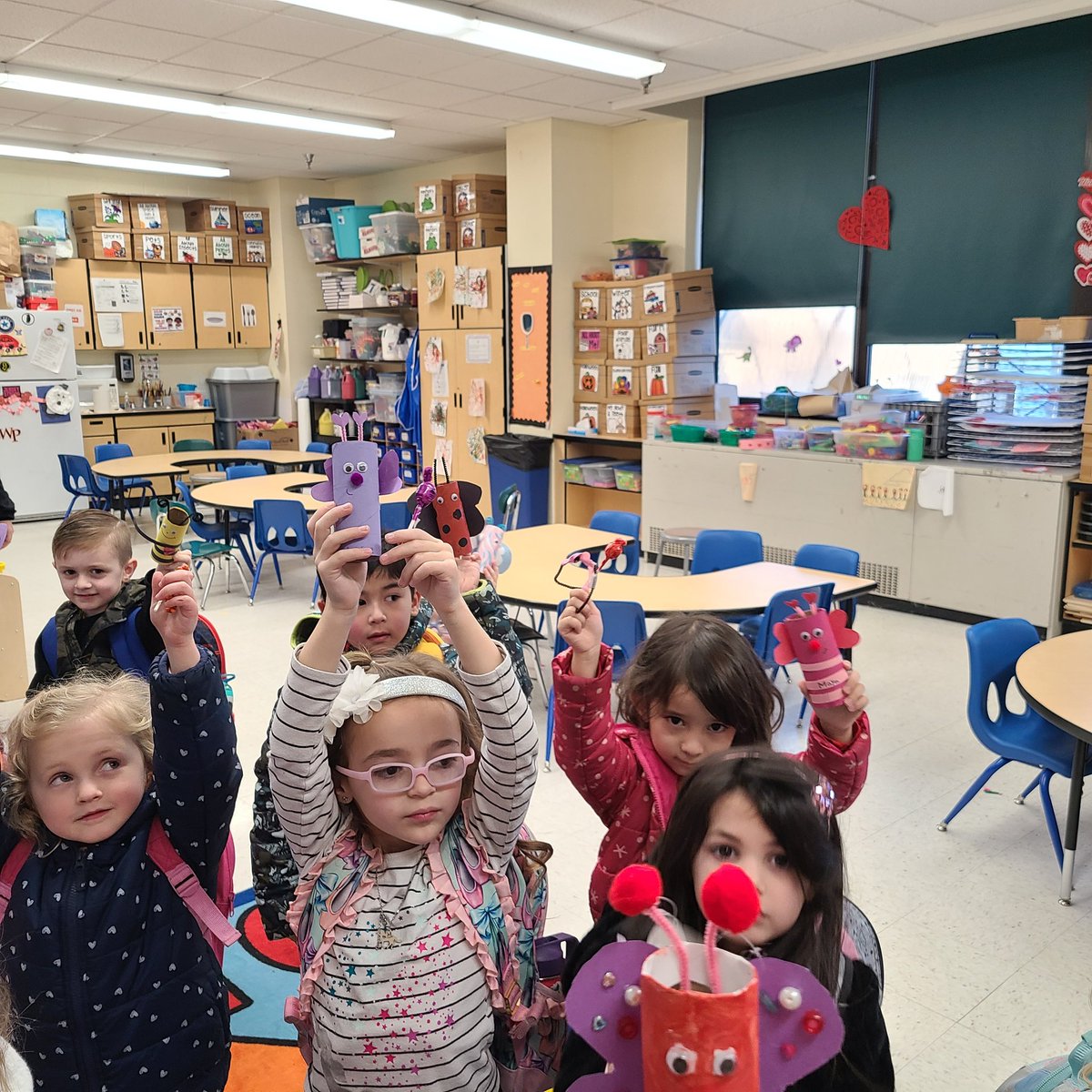 LionCubsMHSN's tweet photo. Pm preschoolers love their Love Bugs @Cassiaw2012 @Mr_KCullen @MTPSArts @MTPSpride https://t.co/c2vyZPxshl