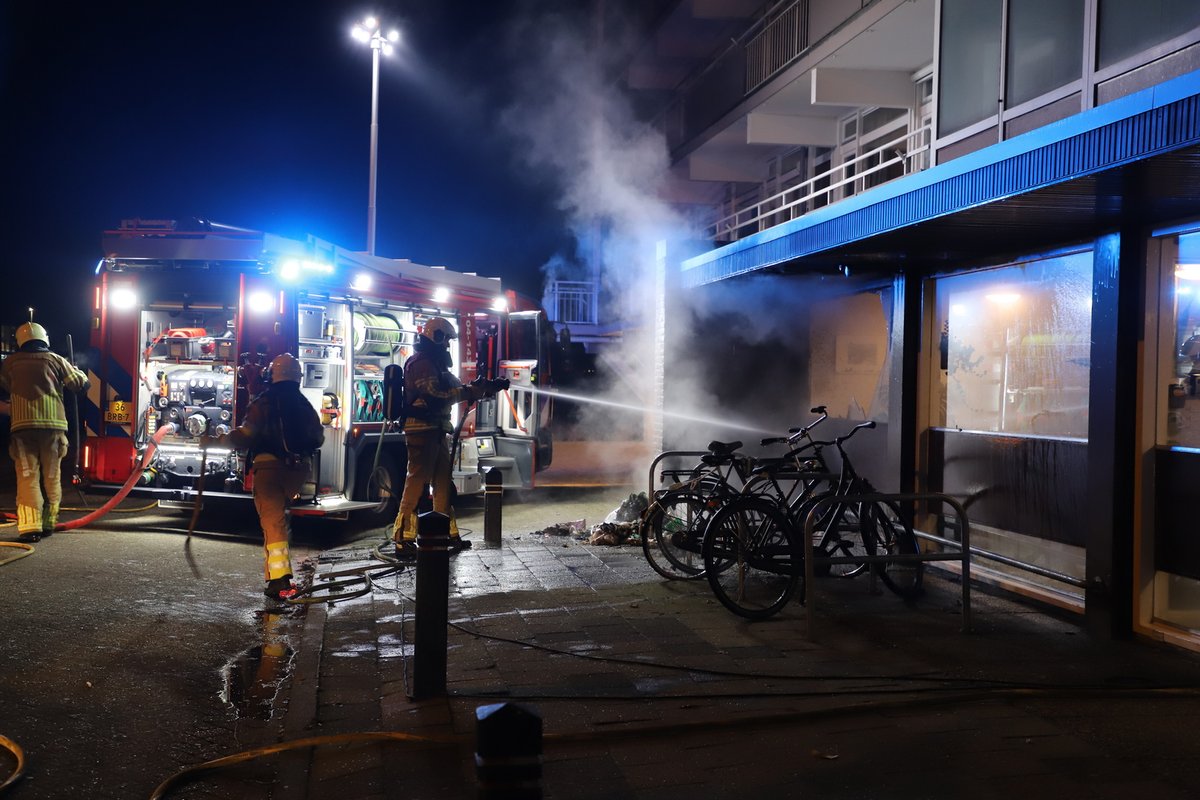 Nieuw bericht op Kampenlive.nl
Brandweer rukt uit voor middelbrand aan de Loriéstraat Kampen - kampen-live.nl/2023/02/14/bra…