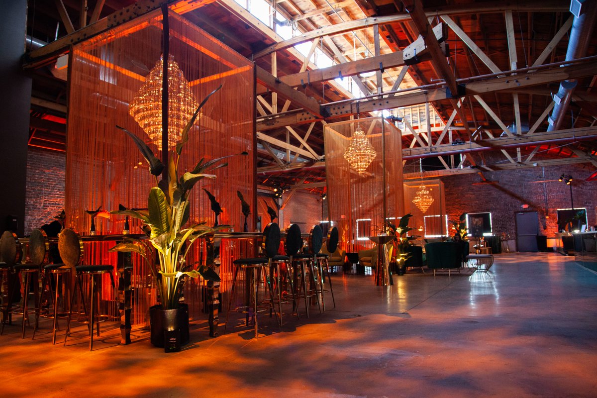 Merestone's tweet photo. We were apart of so many amazing events this weekend and we can't wait to show you the final results! Take a look at the decor we set up for a private event held at Warehosue215 🔥 https://t.co/0gAPH1XLBi